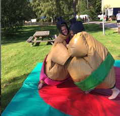 Sumobrottning, hyr sumodräkt