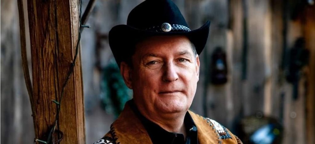 Boka country trubaduren Pether Nillsson från Osby