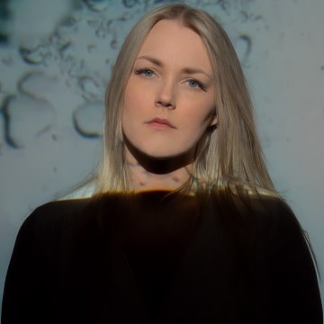 Linn Thelandersson är en trubadur från Malmö